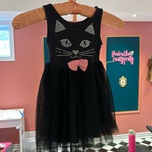 Toddler dress (2T)